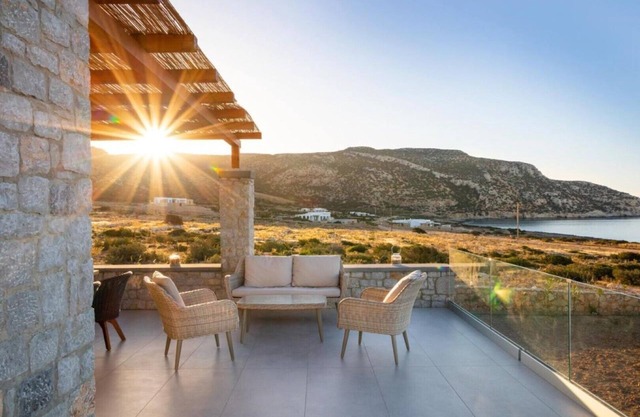 Aros luxury villas 3