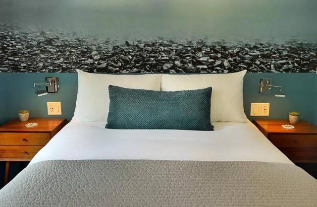 Artisan Suites on Bowen
