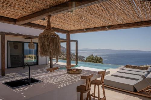 ArtOikia Luxury Villas, By Hellocrete