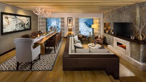 Aspen Chalets by Kempinski Hotel Mall of The Emirates