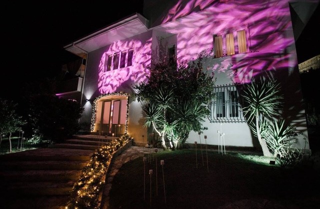 Assteas Bed & Breakfast