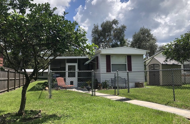 Astor St. John's River House
