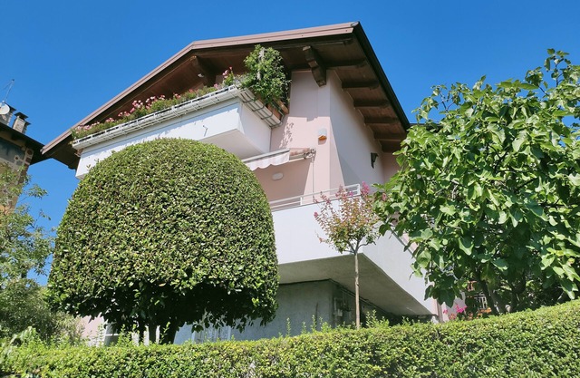 At the Capuchins, Trent 360 degrees.