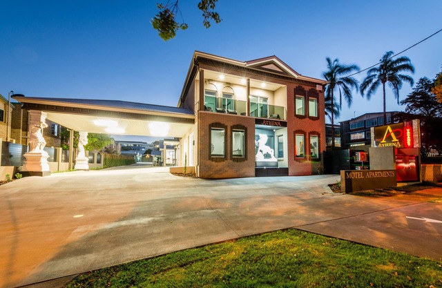 Athena Motel Apartments