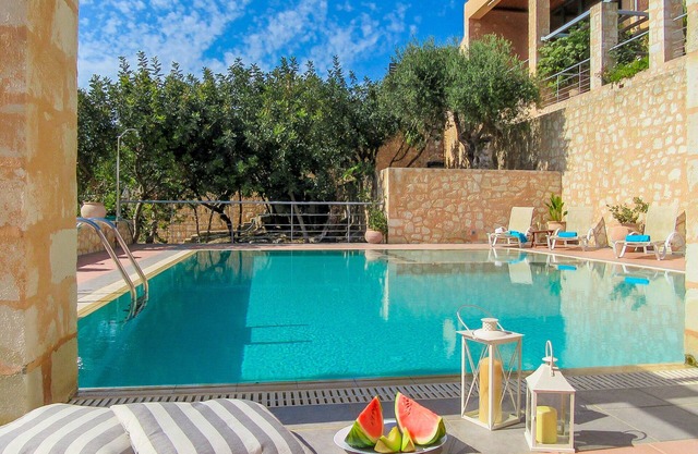 Athina - Apokoron Villa with Large Private Pool and Great Views