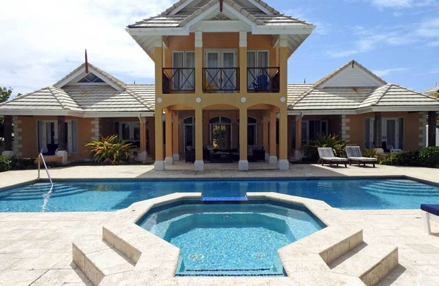 "Atlantique" is a seaside space to be remembered!
