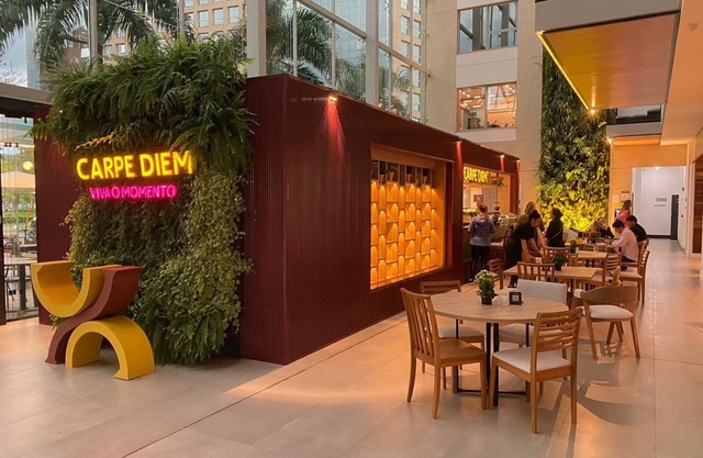 Atrium Studios by Xtay