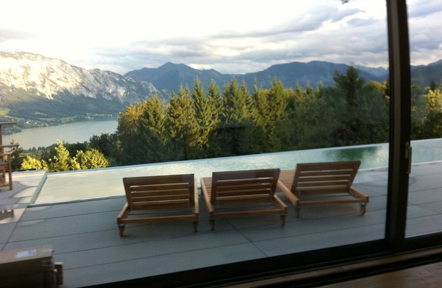 Attersee luxury Design Villa, Pool and sauna, great views, quiet and solitary♥️
