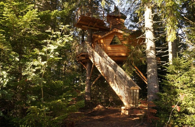 Au Brendezi tree house