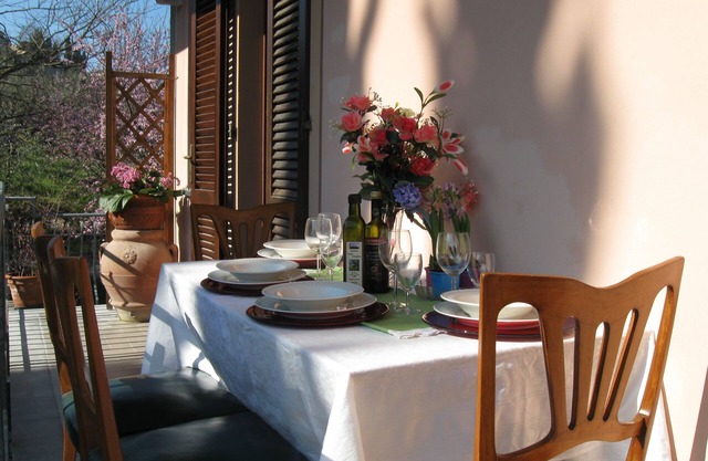 Aurora apartment, Charming Farmhouse with Private Pool and Private Outside Area