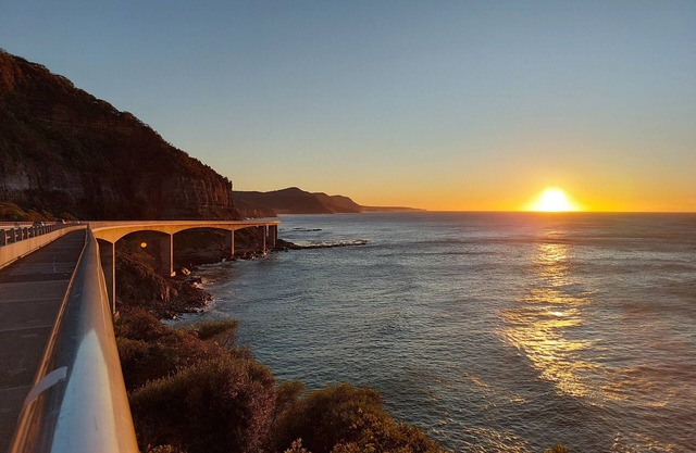 Austinmer Bush to Beach Retreat | EV Charger | Stylish & Serene