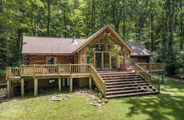 Authentic Cabin in the Woods!