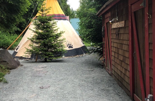 Authentic Tatoosh tipi