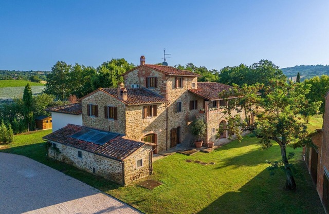 Authentic Tuscan Villa near Arezzo