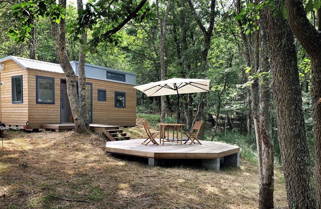 Autonomous Tiny House in Nature in Cathar Country