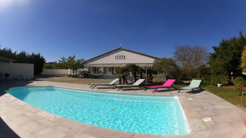 Aux Belles Vacances - ADULTS ONLY