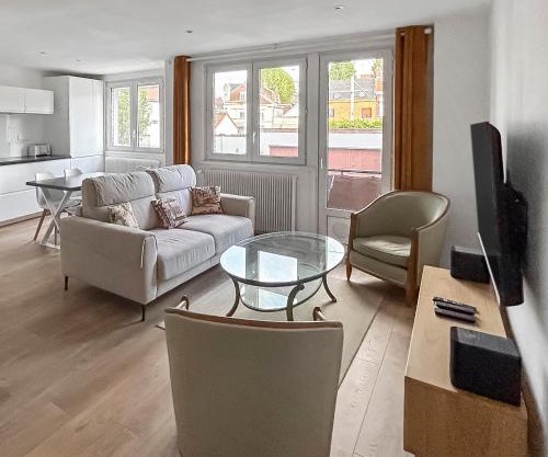 Aux portes de Lille, grand T3 avec balcon et Wi-Fi