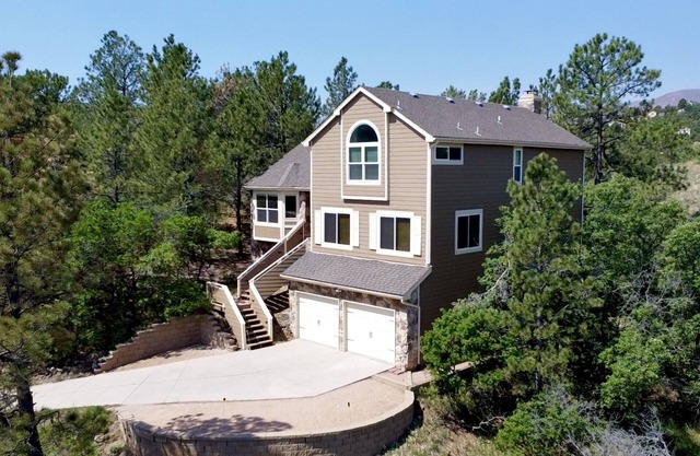 Available USAFA Parents' weekend - Secret Bunkbed Rm for the kids! Dog Friendly!