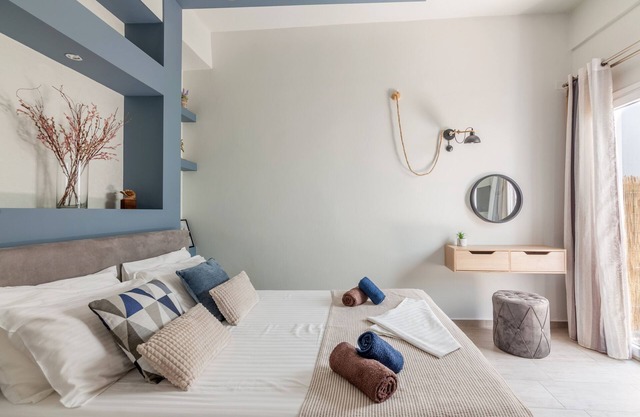 ★ Avra Suite 1BR in city center - 50m to Beach