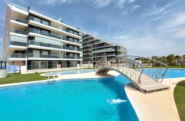 Awesome apartment in Cabanes