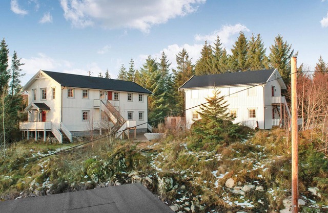 Awesome apartment in Sandstad