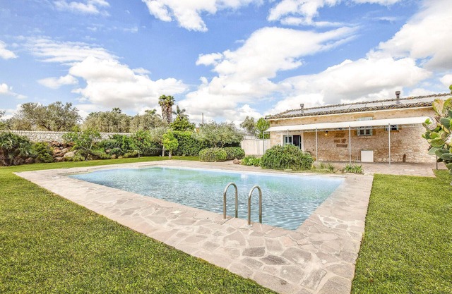 Awesome home in Chiaramonte Gulfi RG
