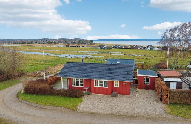 Awesome home in Fredericia with kitchen
