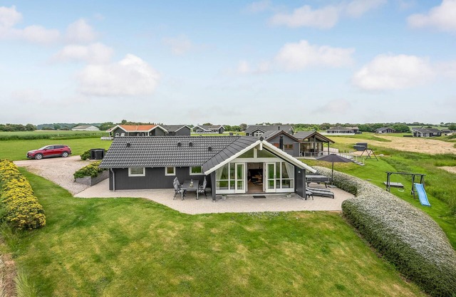 Awesome home in Nordborg with WiFi