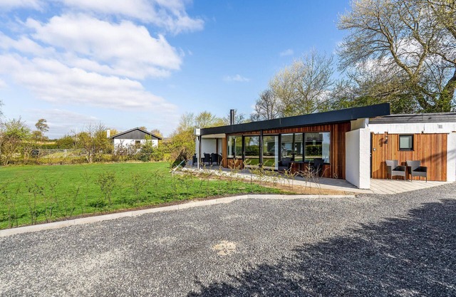 Awesome home in Sydals with WiFi