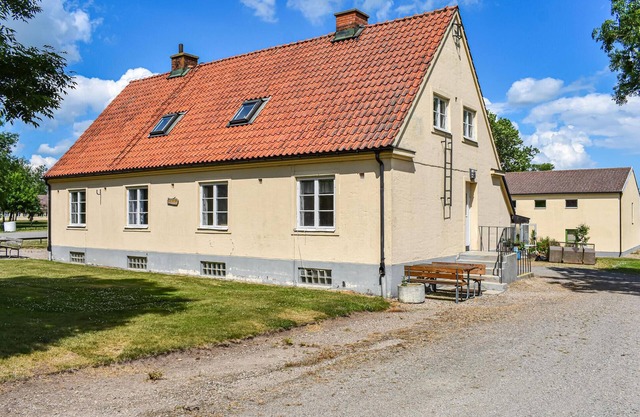 Awesome home in Tomelilla with WiFi