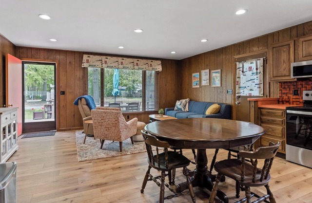 Awesome Silver Lake Rental - Short Distance to Lake MI