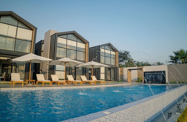 Awqa Loft & Camp