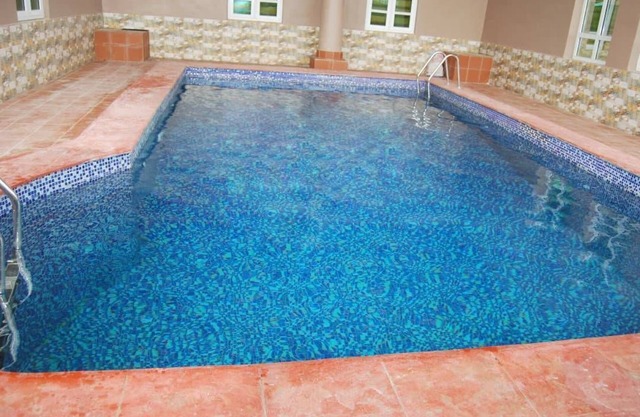 Ayoluyem Hotel