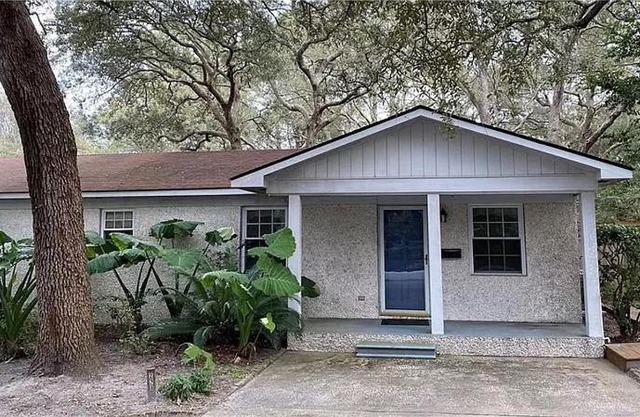 AZALEA COTTAGE DUPLEX Duplex