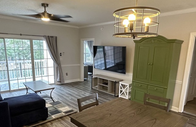 Azalea lakes Myrtle beach fully renovated condo near the beach