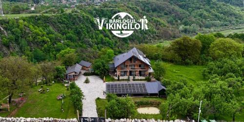 Bârlogul Vikingilor