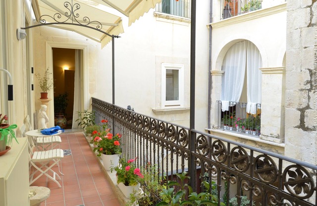 "B&B" Casa D'Alleri "Quadruple room in a historic home in" Ortigia "