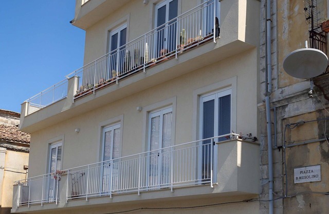 b & b in the historic center, with a panoramic terrace, 400 meters from the sea