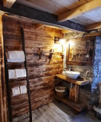 b&b La Corte dei Cerri- Il Piccolo Chalet