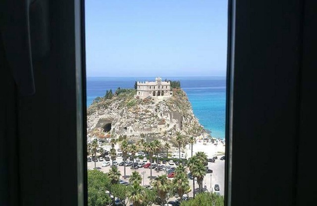 B&b Santa Sofia by holidayngo