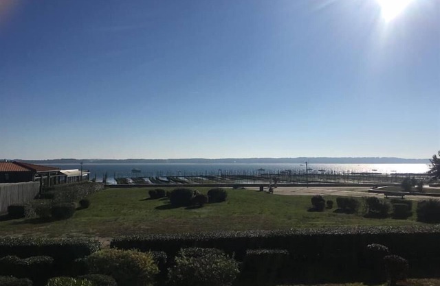 B42 Ideal location in Cap Ferret for this small apartment!