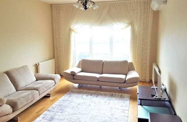 Başakşehir Metrokent 2+1 Secure Flat w/View/Pool/GYM/AirCond