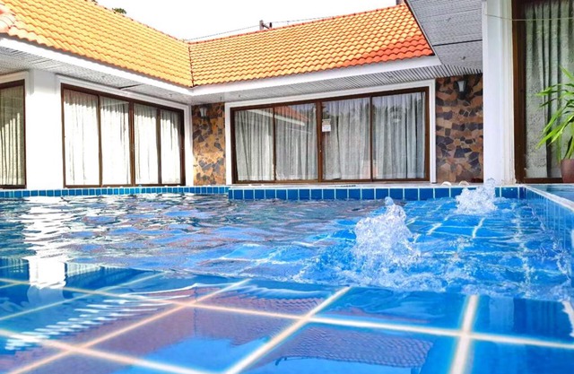 Baan Golden Pool Villa