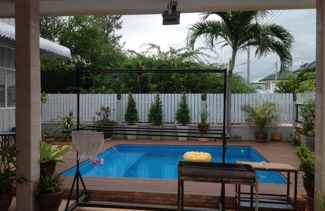 Baan Par Pern Hadchaosamran