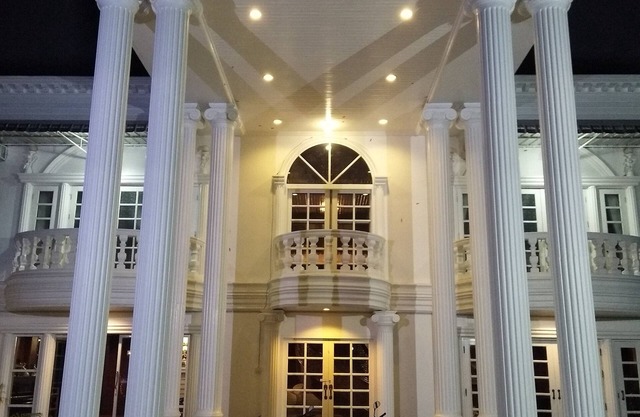 Baan Sai Thong Hotel