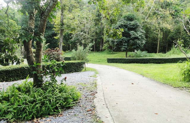 Baan Suan Chong Khao Resort