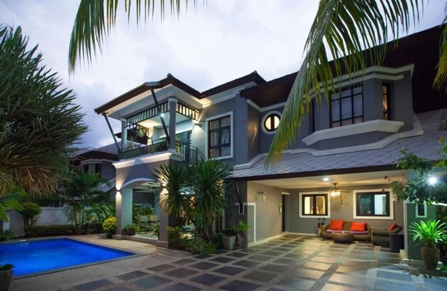 Baan Santhiya Villa 4