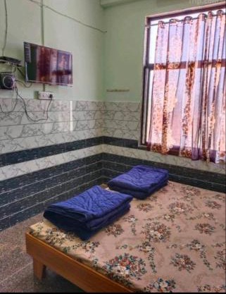 Baba Ramdev Hotel And Restaurant