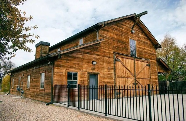 Back Country Barn Special Event Venue Spring city