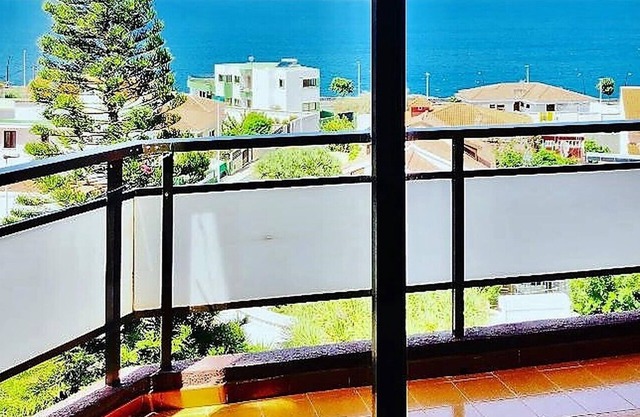 Bajamar Beach, Surf & Wifi